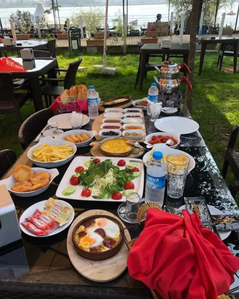 Kartepe Sukay Cafe Restaurant – Kafe & Pastane, Maşukiye – fotoğraf 6